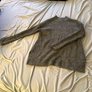 Grey Old Navy Sweater
